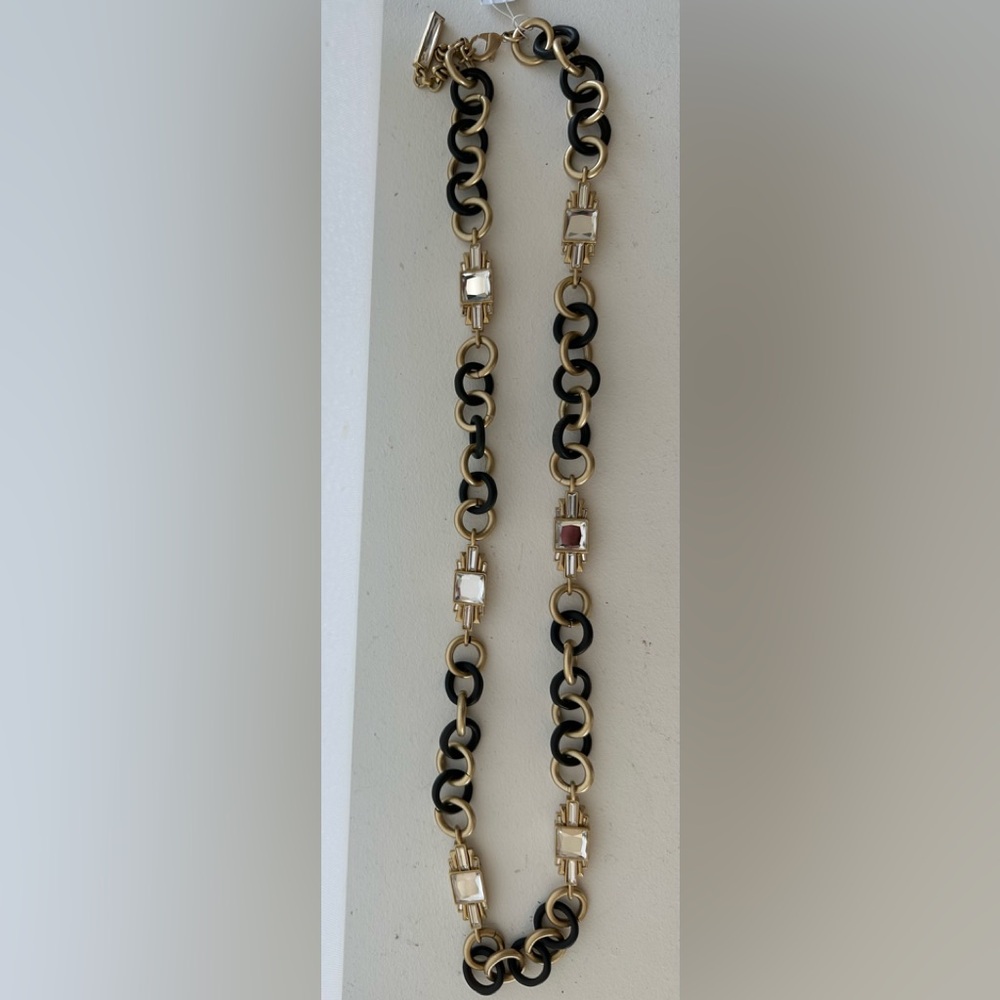 Dramatique Necklace from Red Carpet Collection Lia Sophia